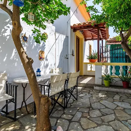 The Lofthouse At * Città di Skopelos